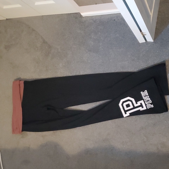 PINK yoga flare NWOT - Picture 1 of 7